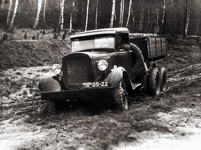 ГАЗ-33